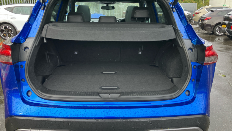 Nissan Qashqai 1.3 DiG-T MH Tekna 5dr Petrol Hatchback